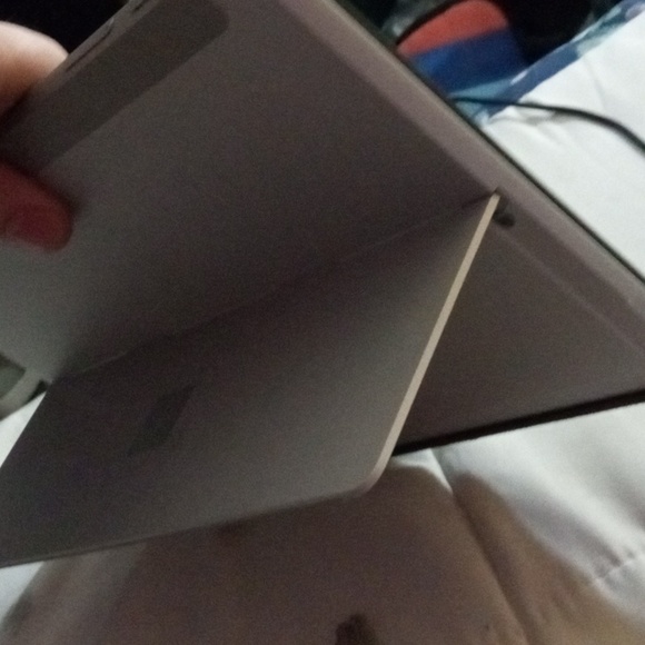 Microsoft surface pro 64 gb - Picture 2 of 4